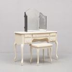 1243 3510 DRESSING TABLE